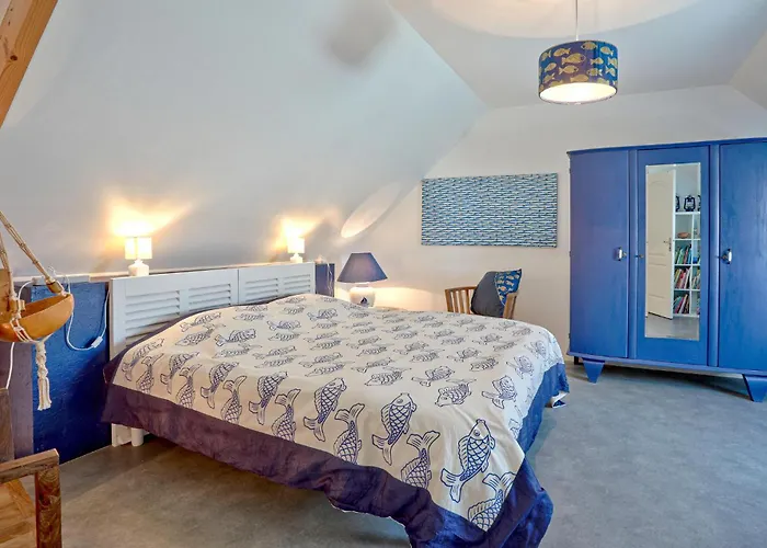 La Maison D'ici Et D'ailleurs 펜션 Créances